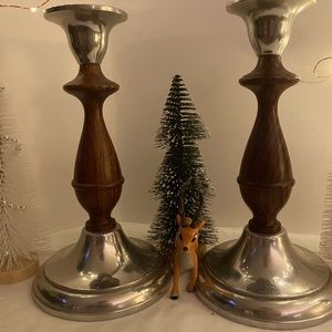 Set of 2 Wilton Tavern Trough Candlesticks made of dark Walnut Wood and Pewter